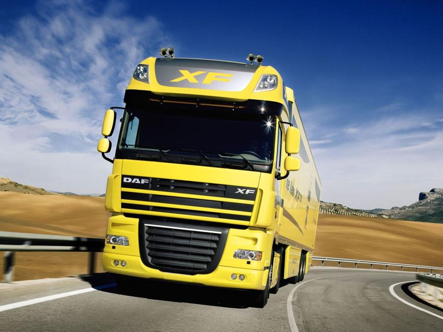  DAF XF105 4x2 FT Super Space Cab 2006 года  (фото 13 из 27)